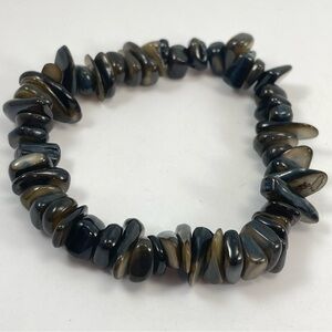Unsigned Black Brown Mother of Pearl Chip Nugget Stretch Bracelet Statement